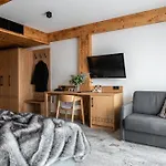 Litworowy Staw Aparthotel