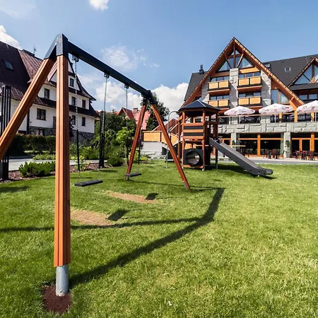 Litworowy Staw Lägenhetshotell 3*