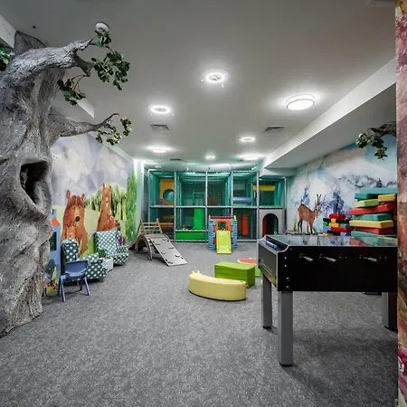 Appart hôtel Litworowy Staw 3*