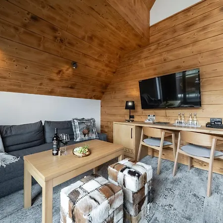 Litworowy Staw Aparthotel