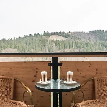 Ξενοδοχείο με διαμερίσματα Litworowy Staw