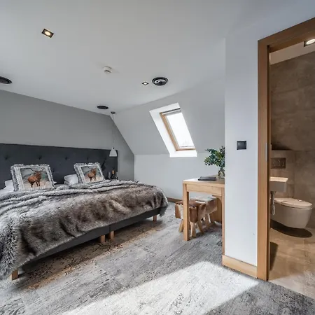 Litworowy Staw Lägenhetshotell 3*