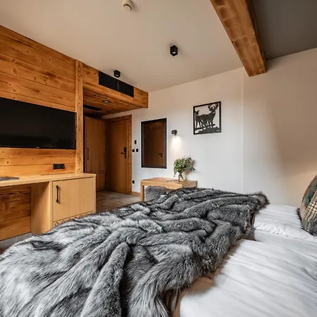 Litworowy Staw Lägenhetshotell 3*