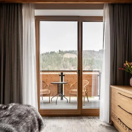 Appart hôtel Litworowy Staw 3*