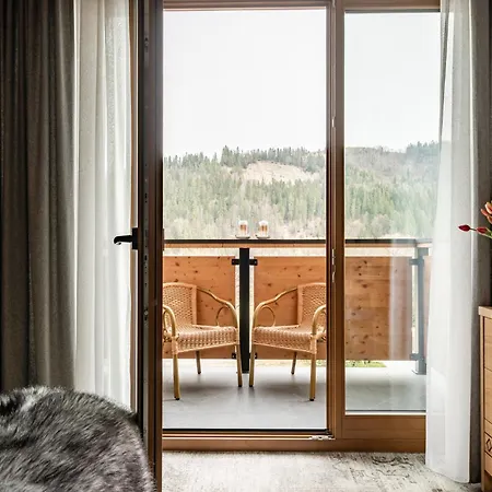 Litworowy Staw Lägenhetshotell