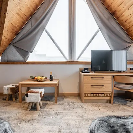 Litworowy Staw Lägenhetshotell