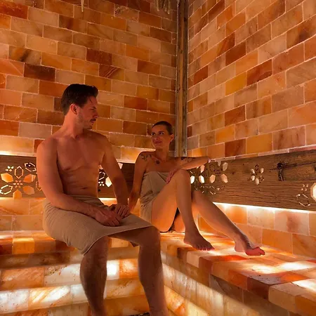 Litworowy Staw Lägenhetshotell 3*