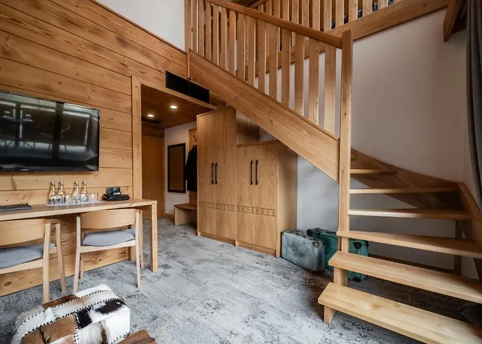 Litworowy Staw Bialka Tatrzanska