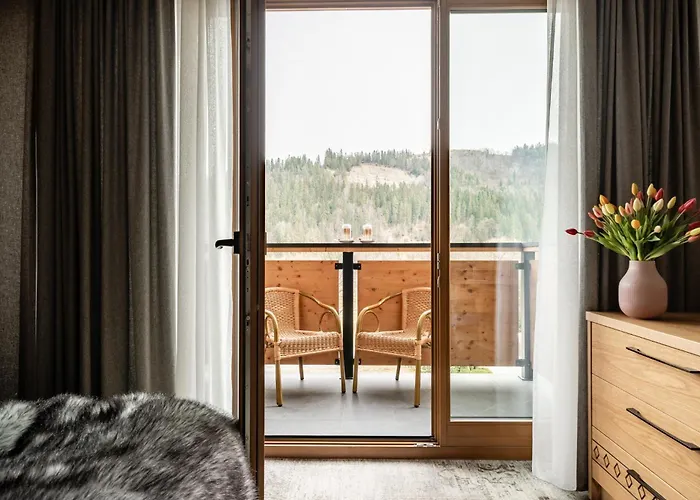 Litworowy Staw 公寓式酒店