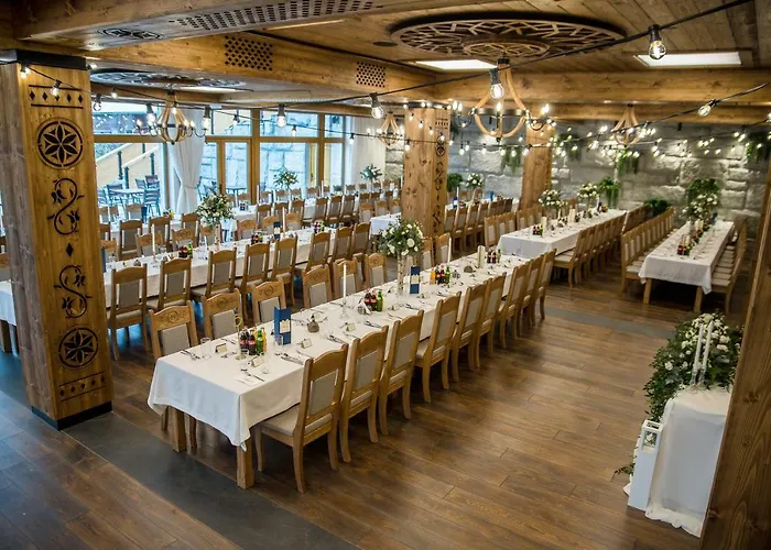 Litworowy Staw 公寓式酒店